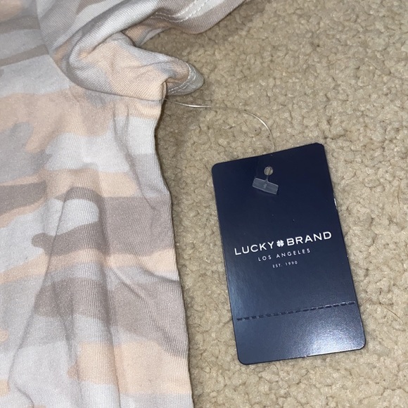 Lucky brand shirt - Picture 3 of 4